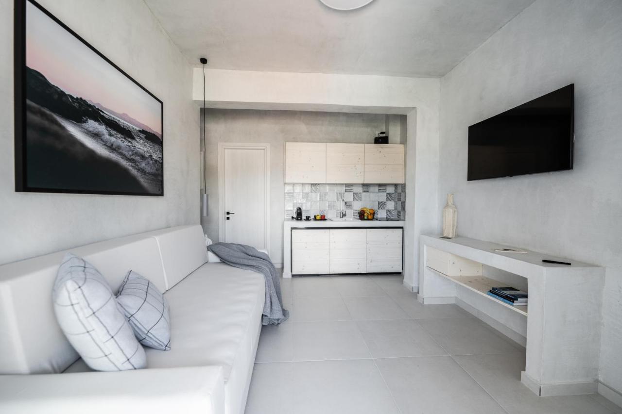 Iraklitsa Suites Nea Iraklitsa Εξωτερικό φωτογραφία